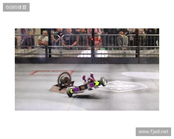 机器人格斗轰鸣2025AEW，RFT极智战甲大赛收官